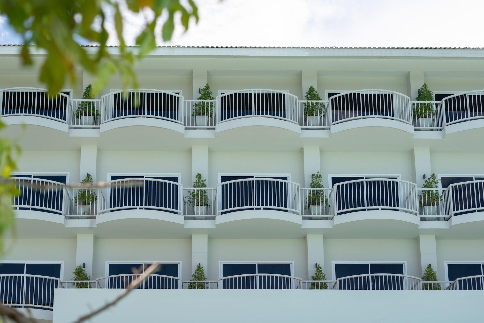 Hotel Cross Pattaya Pratamnak Esterno foto